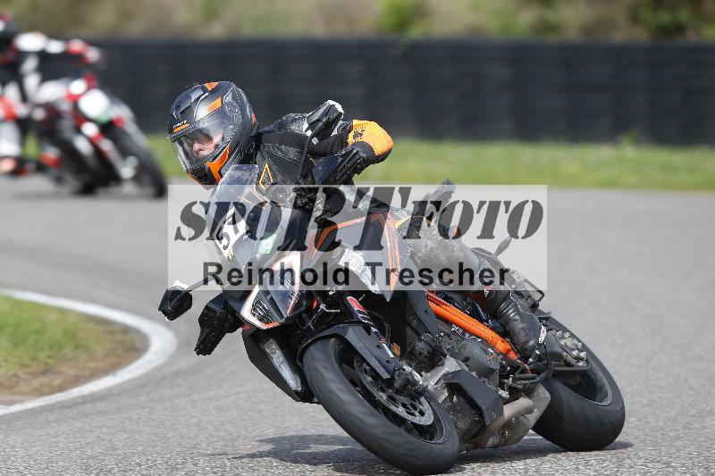 /53 16.09.2025 Track Day Domi Aegerter ADR/Gruppe gruen/57